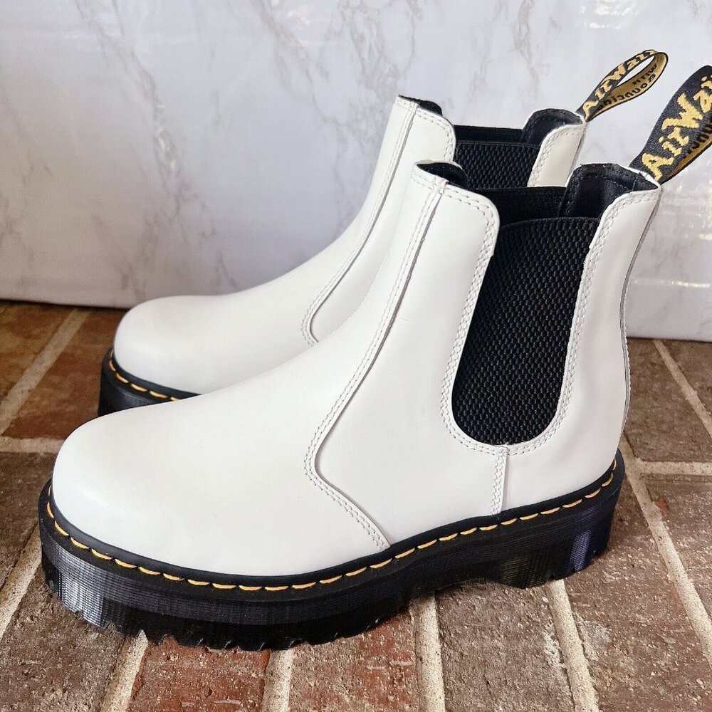 Dr. Martens 2976 Quad Platform Chelsea Boot White Leather Womens US 6 - Picture 3 of 11